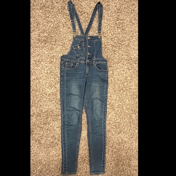 women’s overalls - Picture 8 of 8